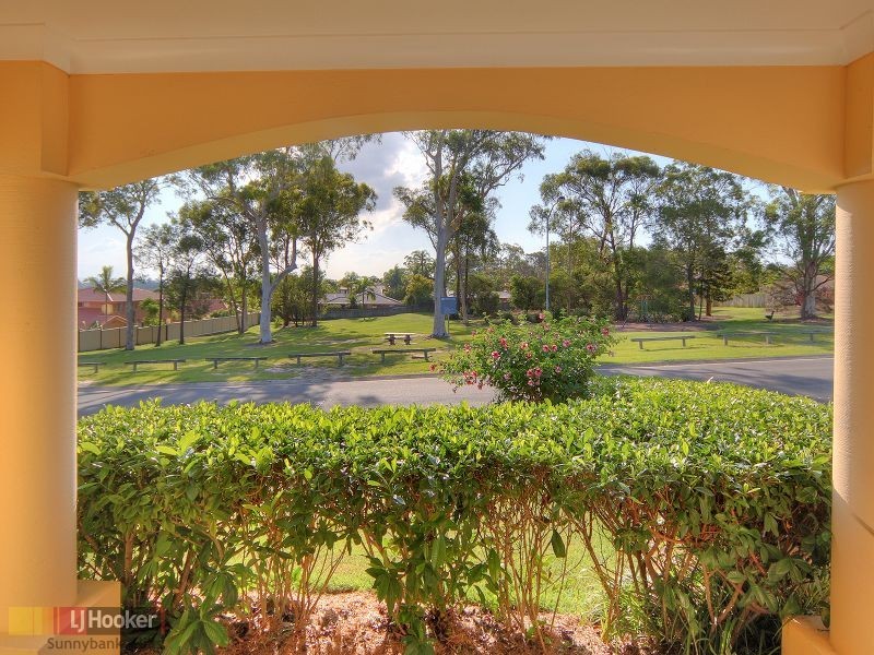 19 Yewleaf Place, Calamvale QLD 4116