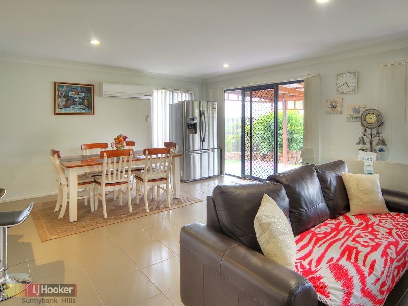 5 Yengo Street, Parkinson QLD 4115