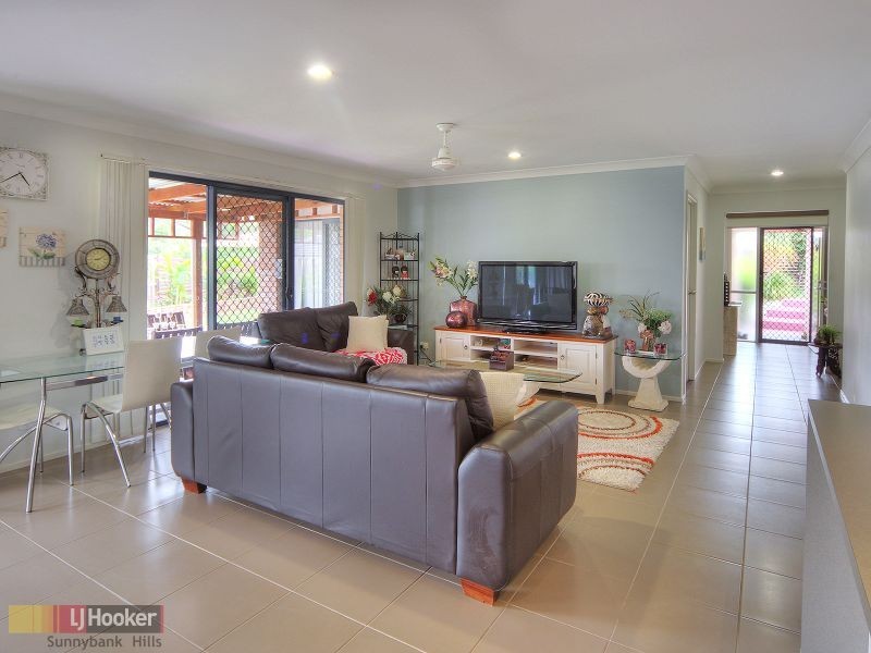 5 Yengo Street, Parkinson QLD 4115