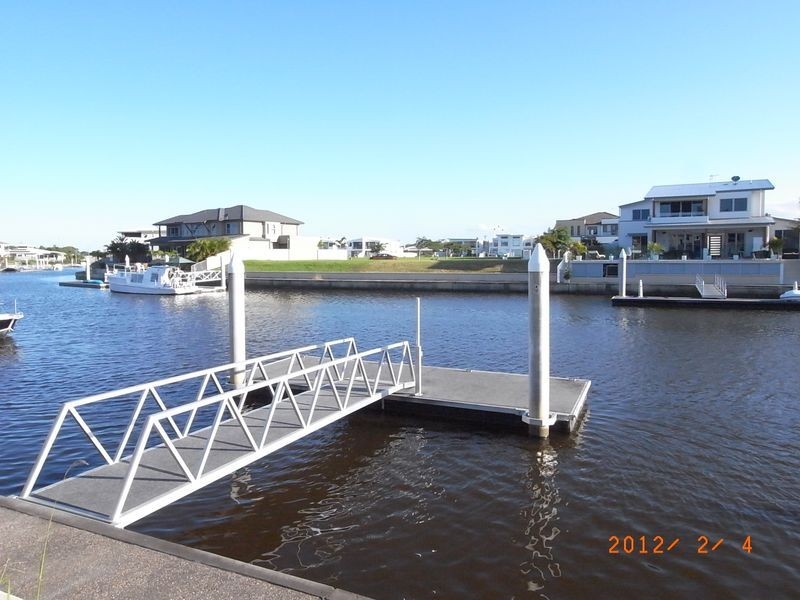 24 North Quay Drive, Biggera Waters QLD 4216