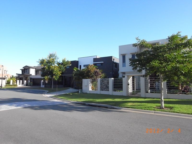 24 North Quay Drive, Biggera Waters QLD 4216