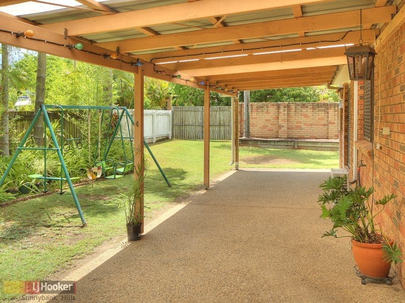 6 Jandowae Street, Runcorn QLD 4113