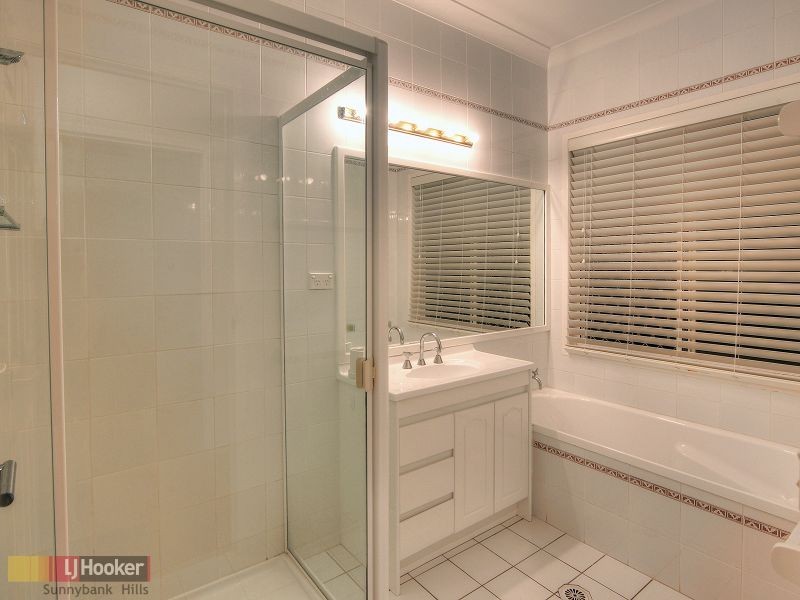 60 Glenmore Crescent, Rochedale QLD 4123