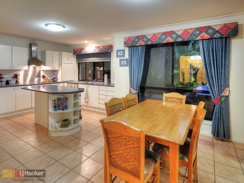 8 Wyalo Circuit, Parkinson QLD 4115