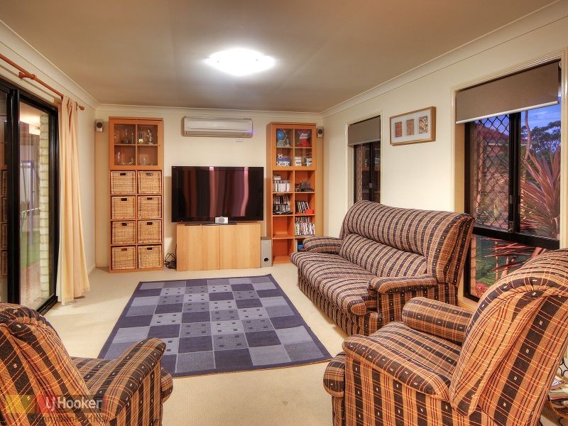 8 Wyalo Circuit, Parkinson QLD 4115