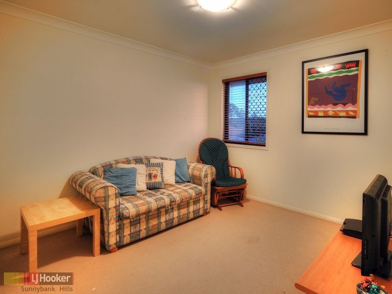 8 Wyalo Circuit, Parkinson QLD 4115