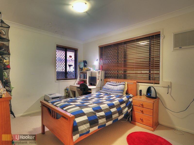 8 Wyalo Circuit, Parkinson QLD 4115