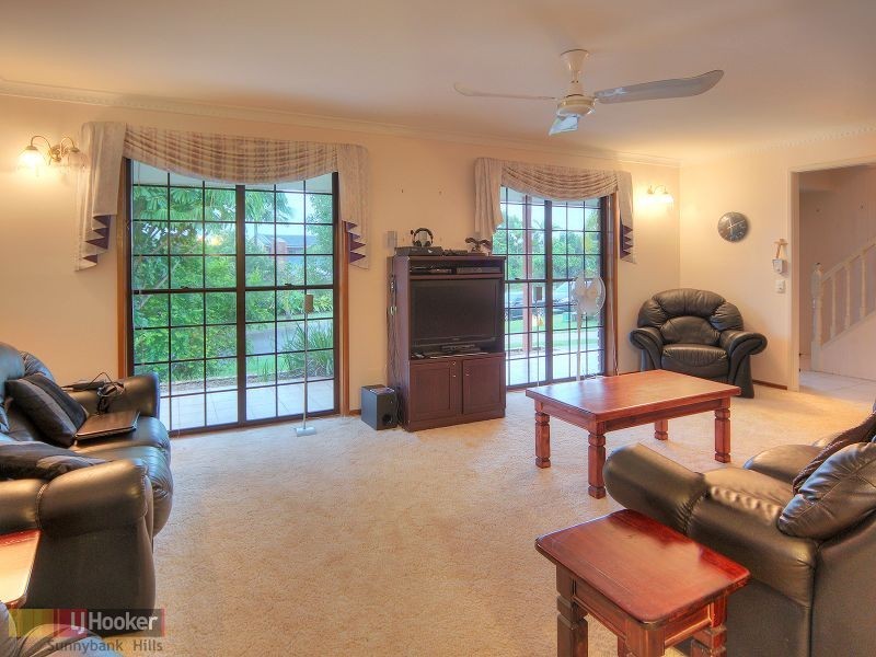 22 Kurru Street, Eight Mile Plains QLD 4113