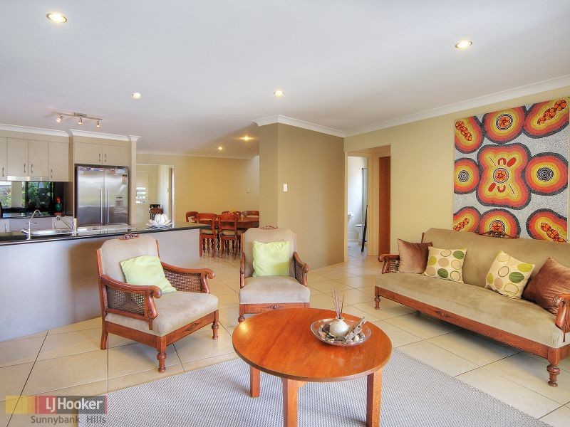 10 Hastings Close, Calamvale QLD 4116