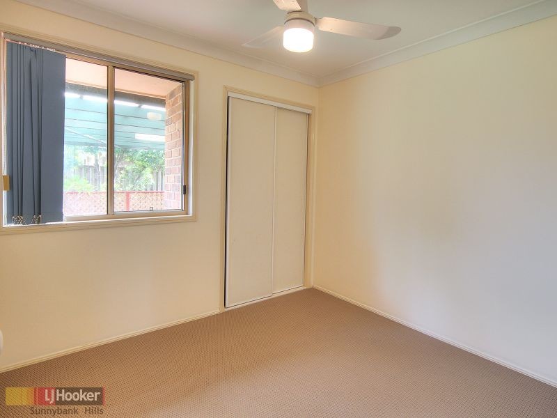 5 Borage Place, Calamvale QLD 4116