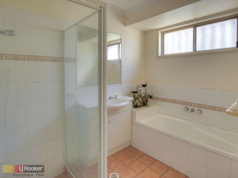 5 Borage Place, Calamvale QLD 4116