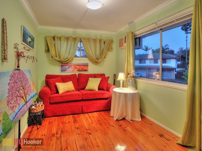 1 Bolwell Street, Runcorn QLD 4113