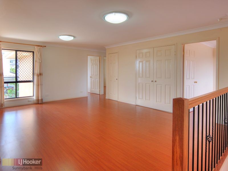 7 Romulus Street, Robertson QLD 4109