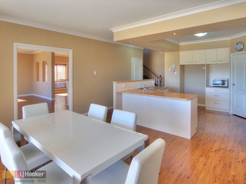 28 Vaucluse Place, Parkinson QLD 4115