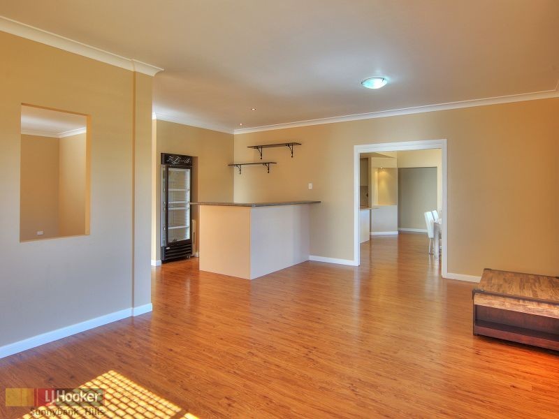 28 Vaucluse Place, Parkinson QLD 4115