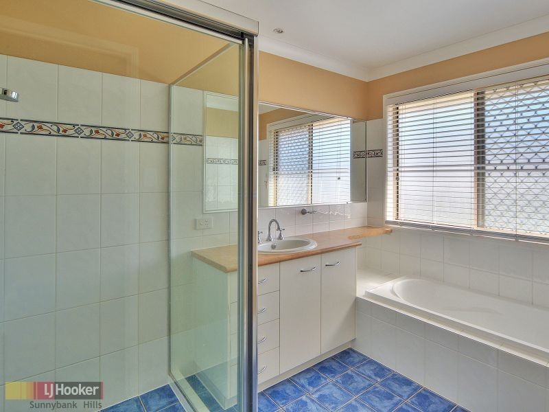 28 Vaucluse Place, Parkinson QLD 4115