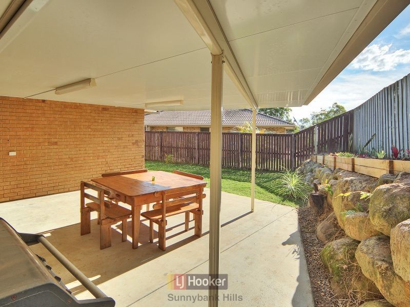 24 Housman Place, Calamvale QLD 4116