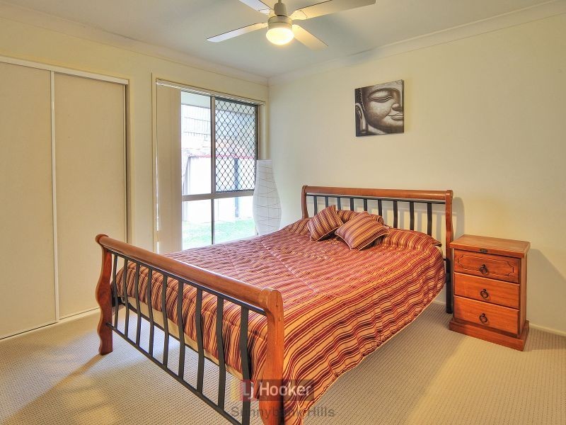 24 Housman Place, Calamvale QLD 4116