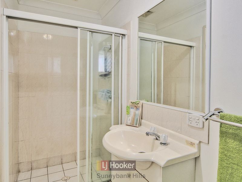 24 Housman Place, Calamvale QLD 4116