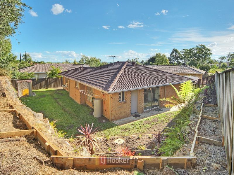 24 Housman Place, Calamvale QLD 4116