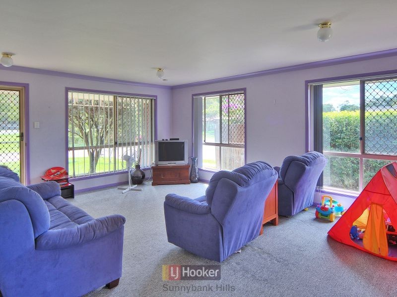 2 Benbek Circuit, Sunnybank Hills QLD 4109