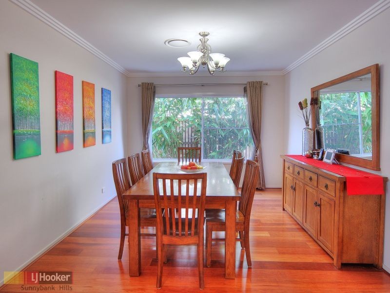 82 Birchwood Place, Stretton QLD 4116