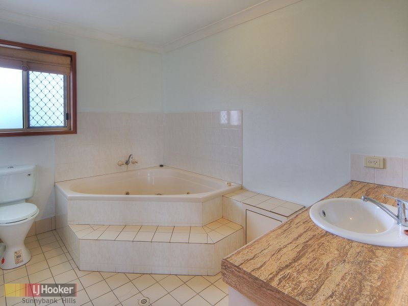 12 Normandy Street, Sunnybank Hills QLD 4109