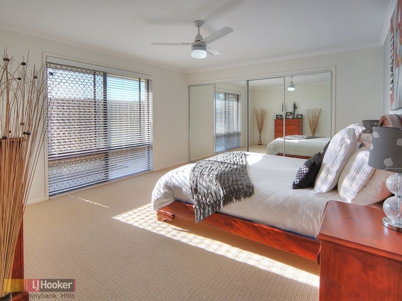 79 Alfred Circuit, Calamvale QLD 4116