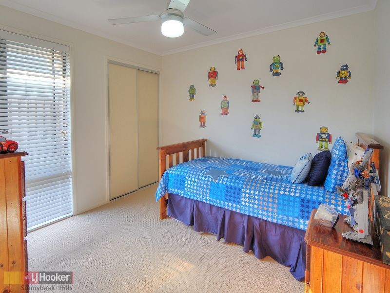 79 Alfred Circuit, Calamvale QLD 4116