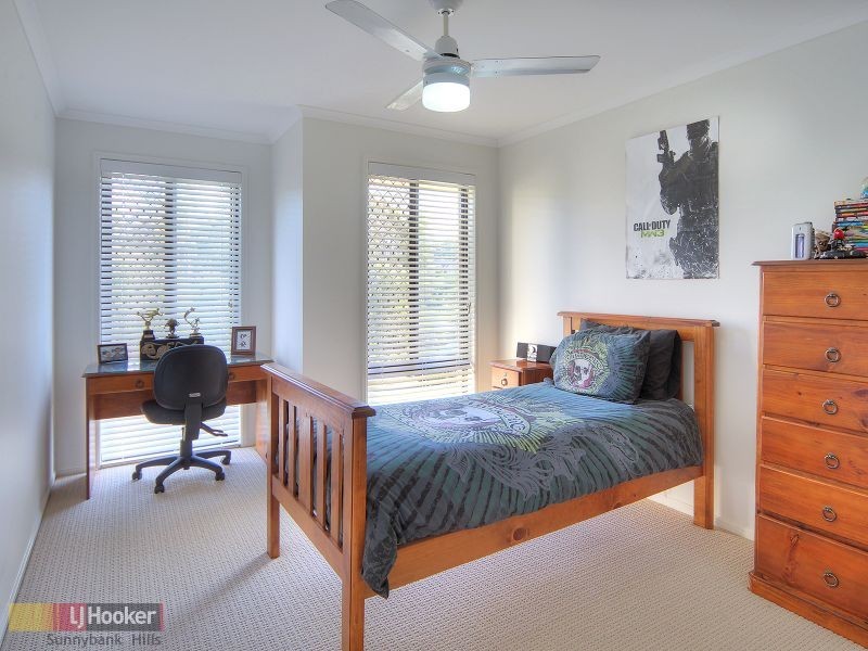 79 Alfred Circuit, Calamvale QLD 4116