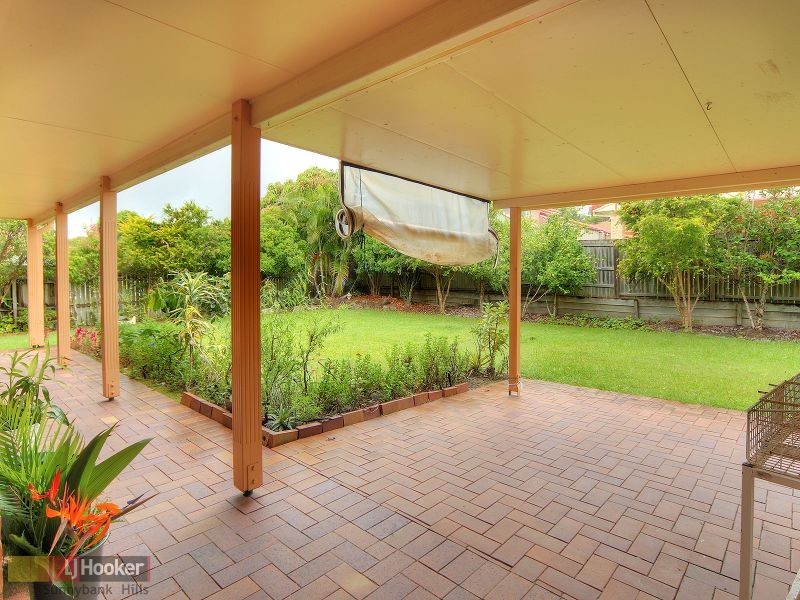 23 Liquidambar Place, Stretton QLD 4116