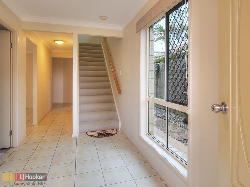 10 Semper Place, Calamvale QLD 4116