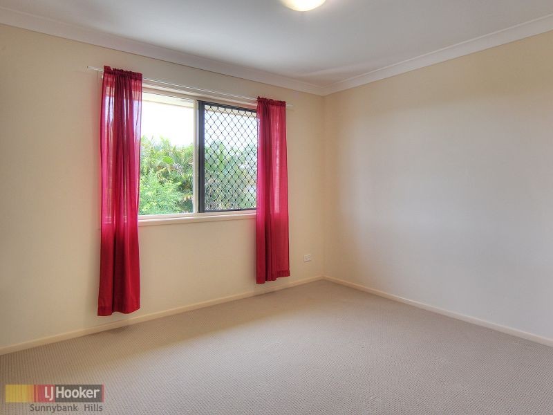 10 Semper Place, Calamvale QLD 4116