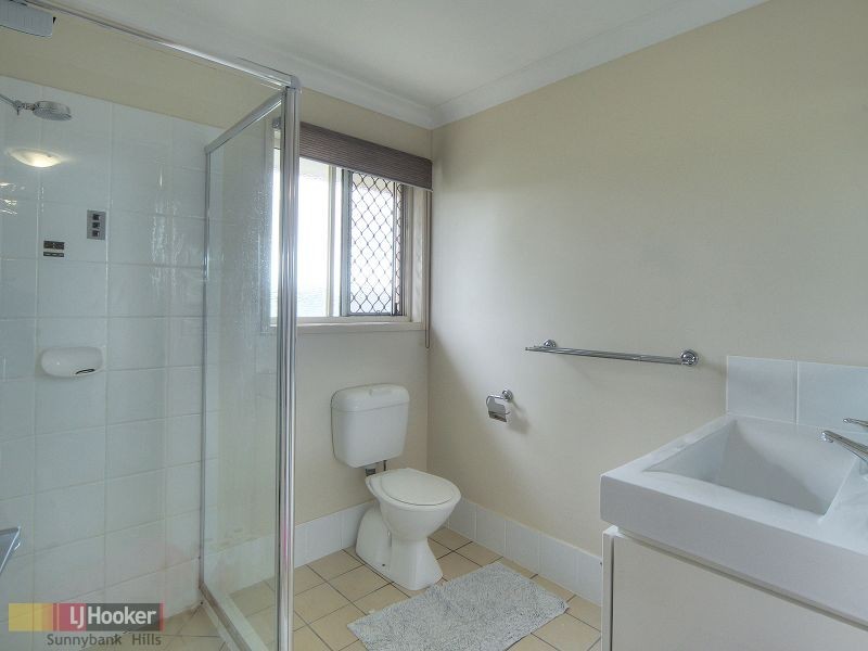 10 Semper Place, Calamvale QLD 4116