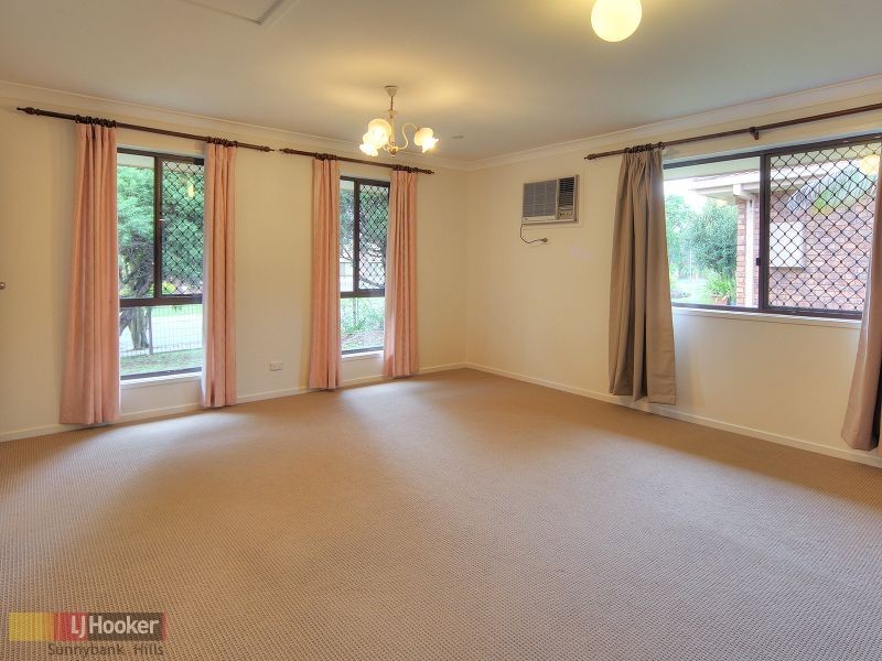 9 Marsala Street, Calamvale QLD 4116