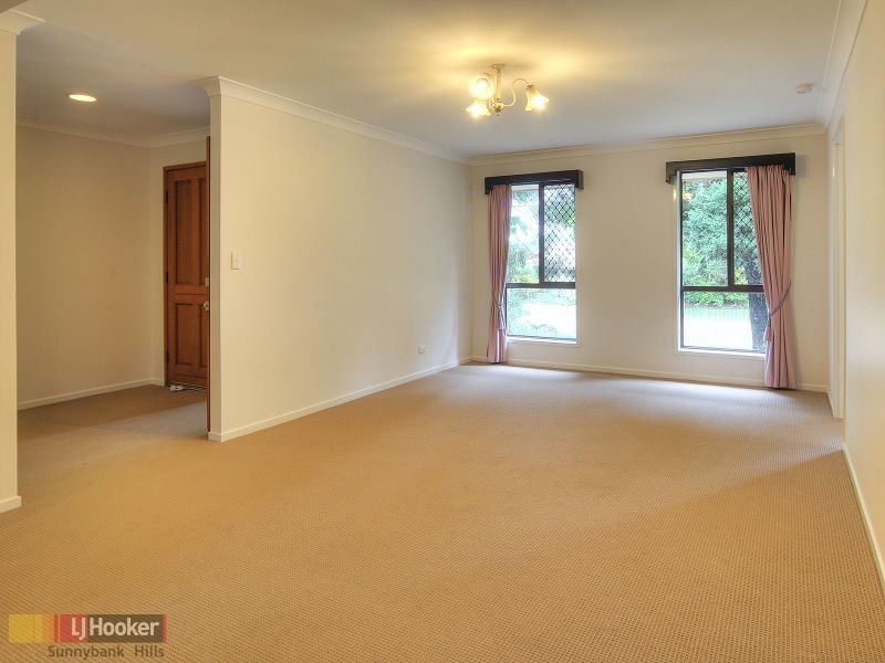 9 Marsala Street, Calamvale QLD 4116