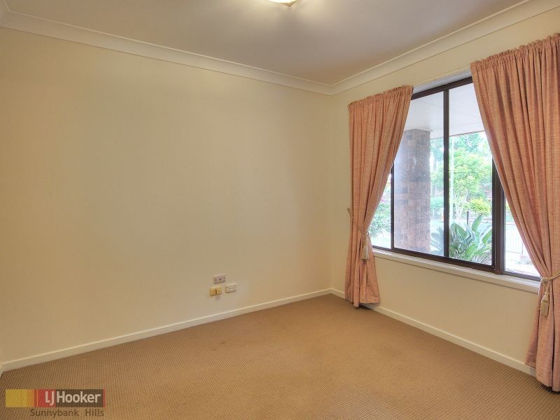 9 Marsala Street, Calamvale QLD 4116