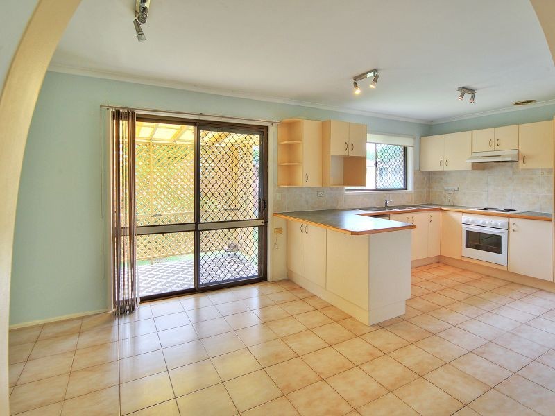 20 Mapleleaf Street, Eight Mile Plains QLD 4113