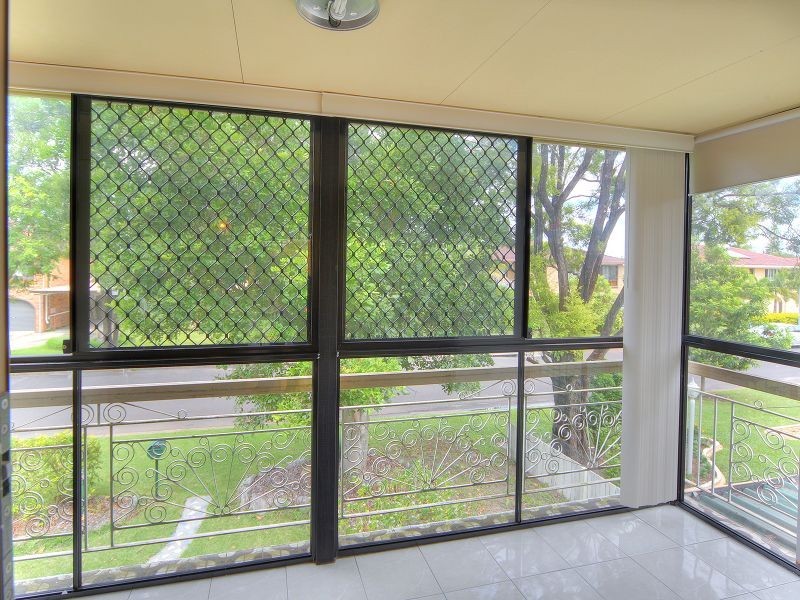 20 Mapleleaf Street, Eight Mile Plains QLD 4113