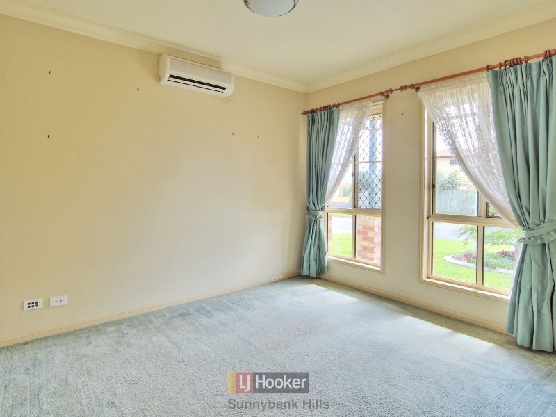 5 Glenna Place, Parkinson QLD 4115