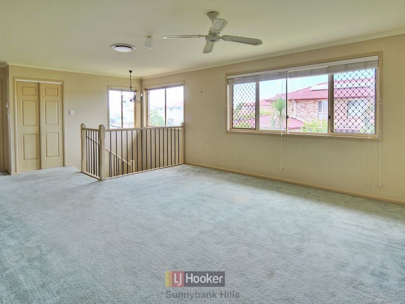 5 Glenna Place, Parkinson QLD 4115