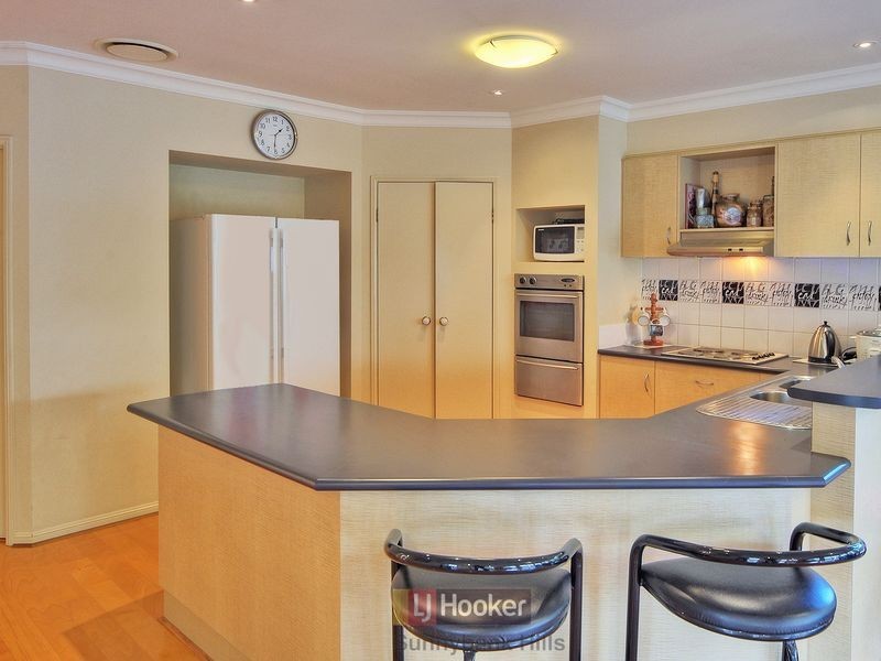 26 Mayfair Place, Stretton QLD 4116