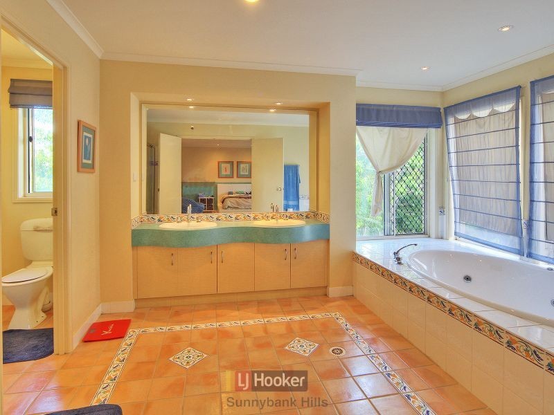 26 Mayfair Place, Stretton QLD 4116