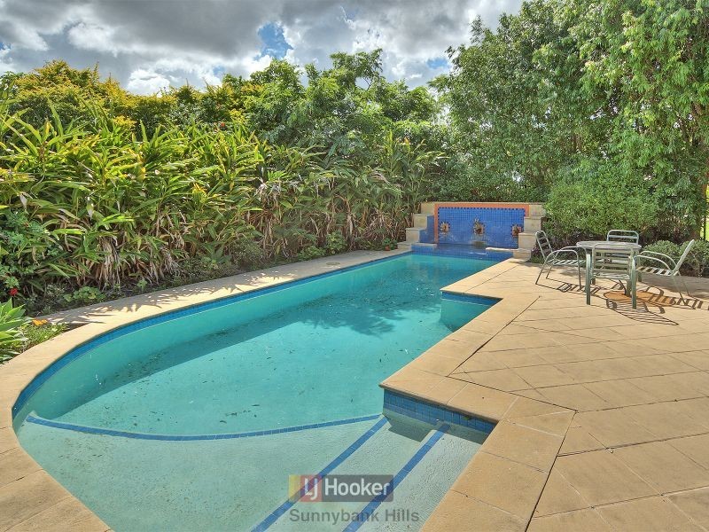 26 Mayfair Place, Stretton QLD 4116