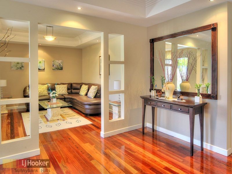 8 Larapinta Circuit, Parkinson QLD 4115