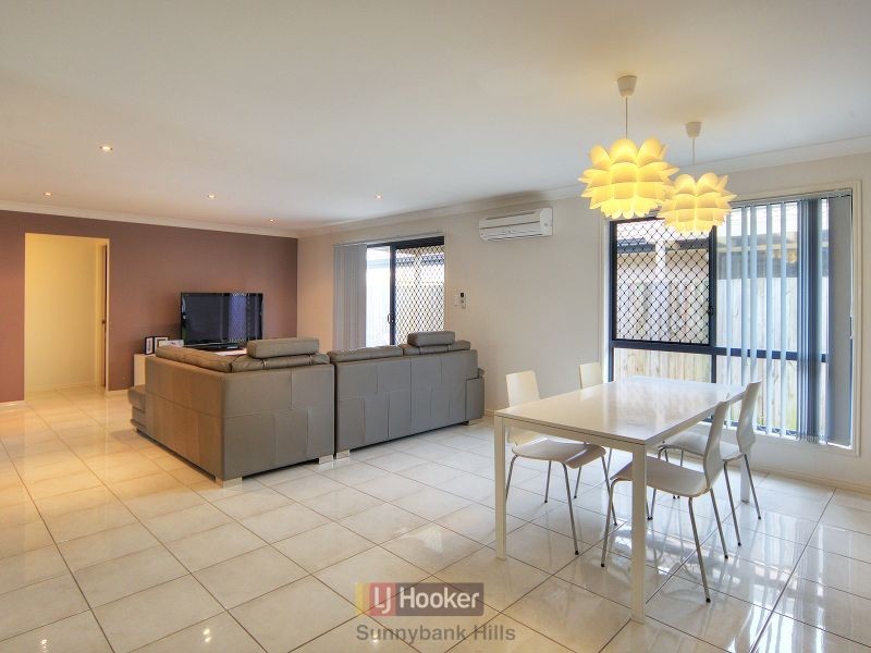 2 Meadowbank Court, Calamvale QLD 4116