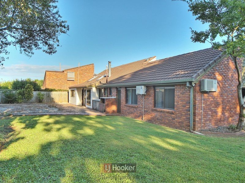 9 Sandrew Street, Robertson QLD 4109