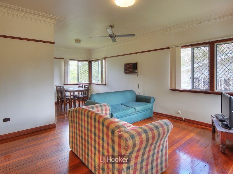 25 Nyleta Street, Coopers Plains QLD 4108