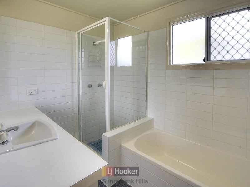 25 Nyleta Street, Coopers Plains QLD 4108