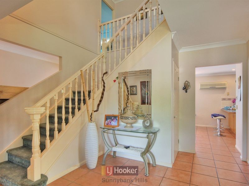 32 Wishart Road, Upper Mount Gravatt QLD 4122